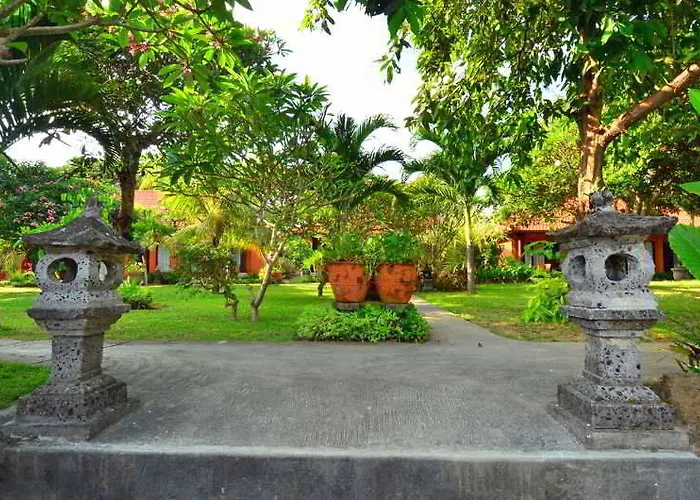 Inna Sindhu & 3* Sanur